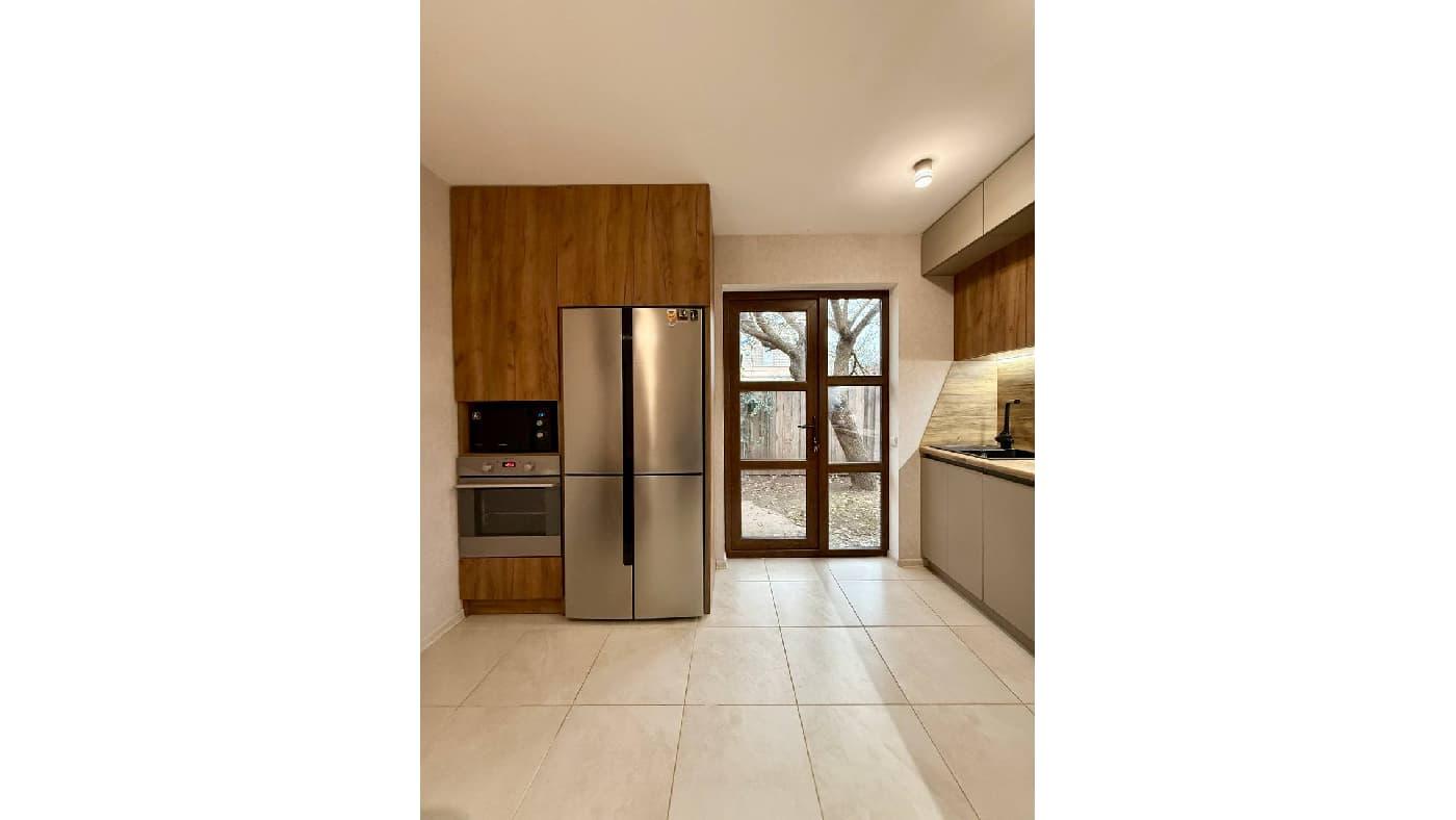 БЕЗ КОМІСІЇ! Капітальний будинок з ЄВРОРЕМОНТОМ